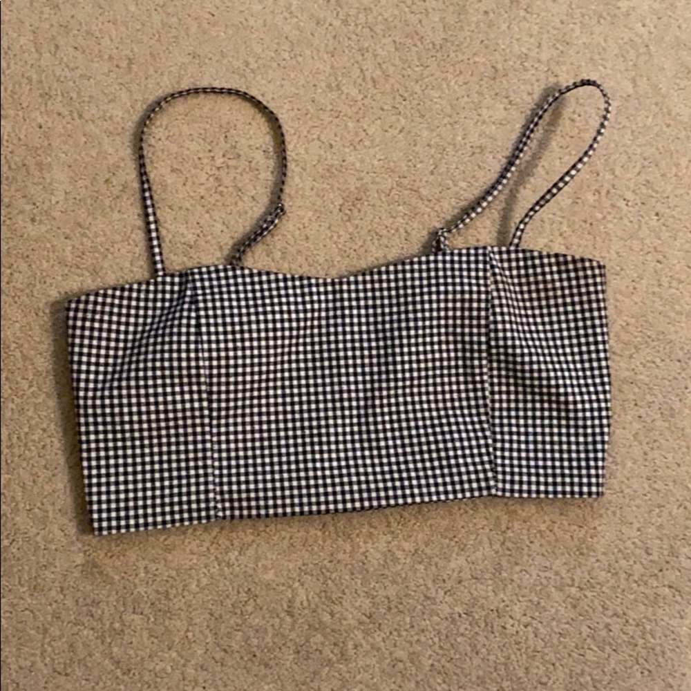Brandy Melville crop top
